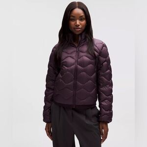 Lululemon Women's Plum  Featherweight  Down QuiltedPuffer Jacket